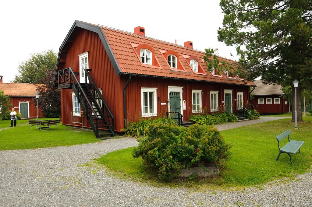 Stiftsgarden Hostel Шеллефтео Номер фото